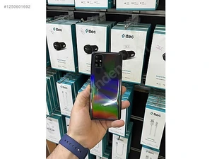 A.y TechnologyMağaza resmi