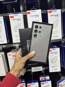 Serhat ÖzenMağaza resmi