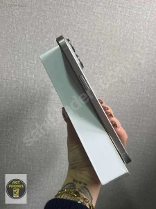 Agt PhonesMağaza resmi