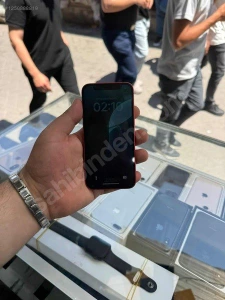 Vera GsmMağaza resmi